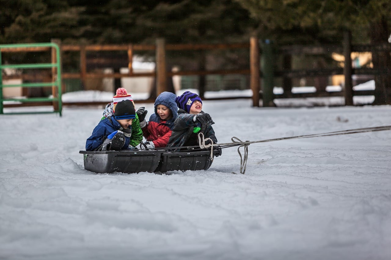 Students go out and play on snow days